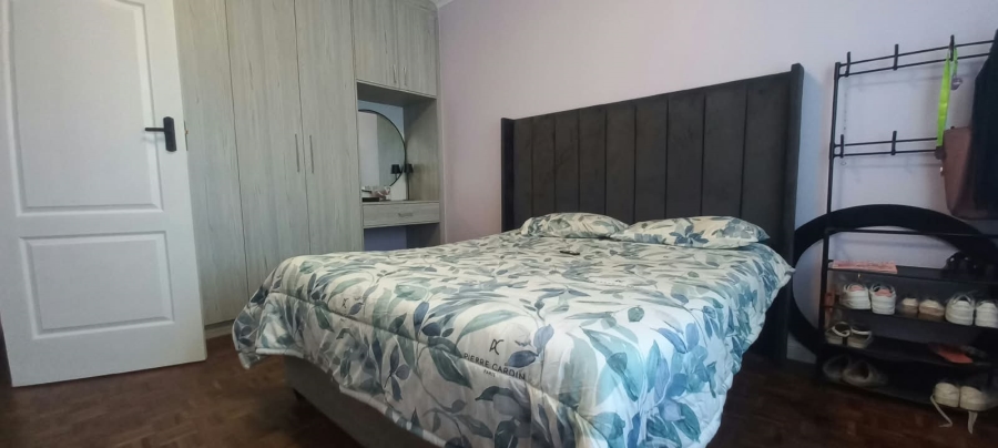 5 Bedroom Property for Sale in Belgravia Western Cape